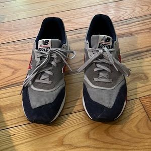 Lightly used New Balance 997- worn less than 15 times
